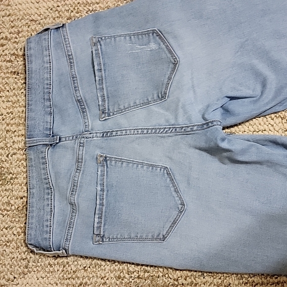 Jeans - Picture 4 of 4